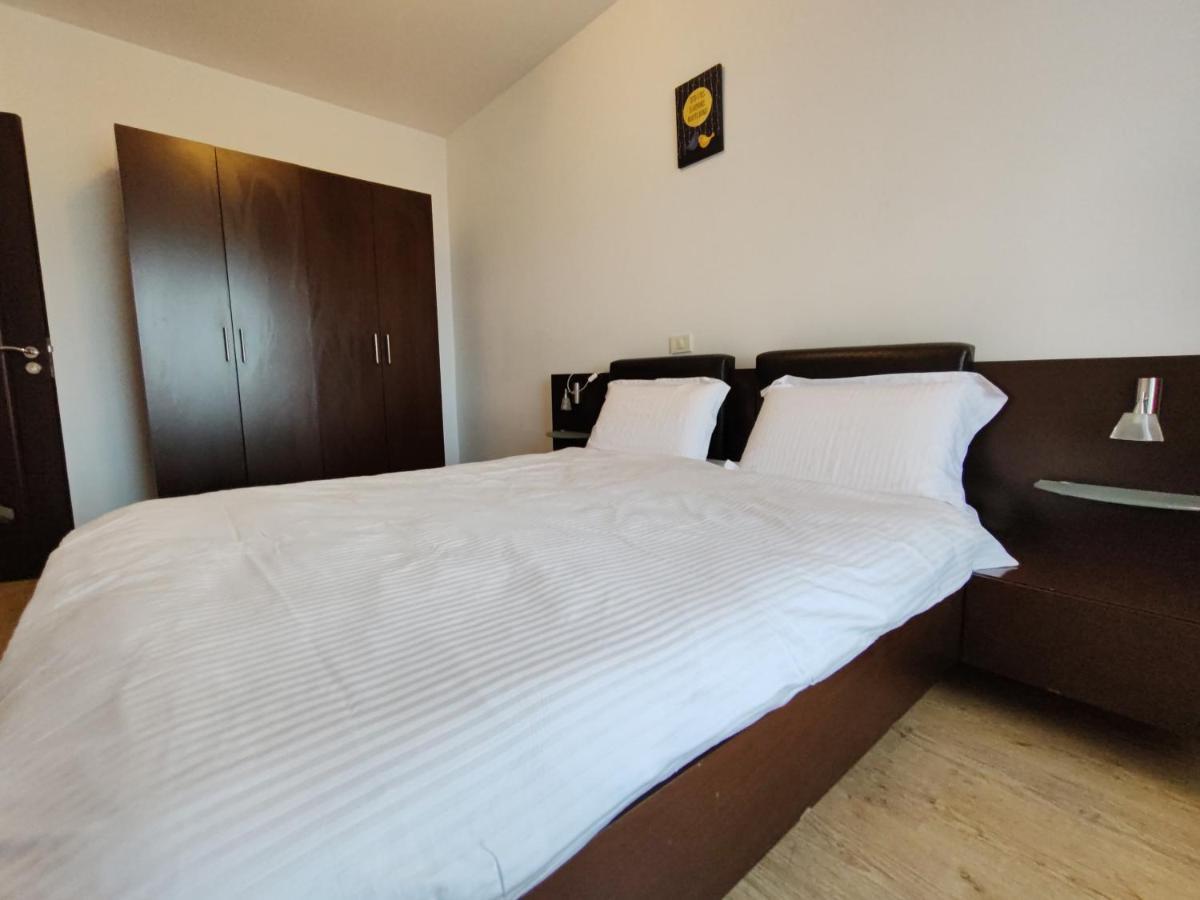 Unirii Sky Central Suite Bucharest Exterior photo