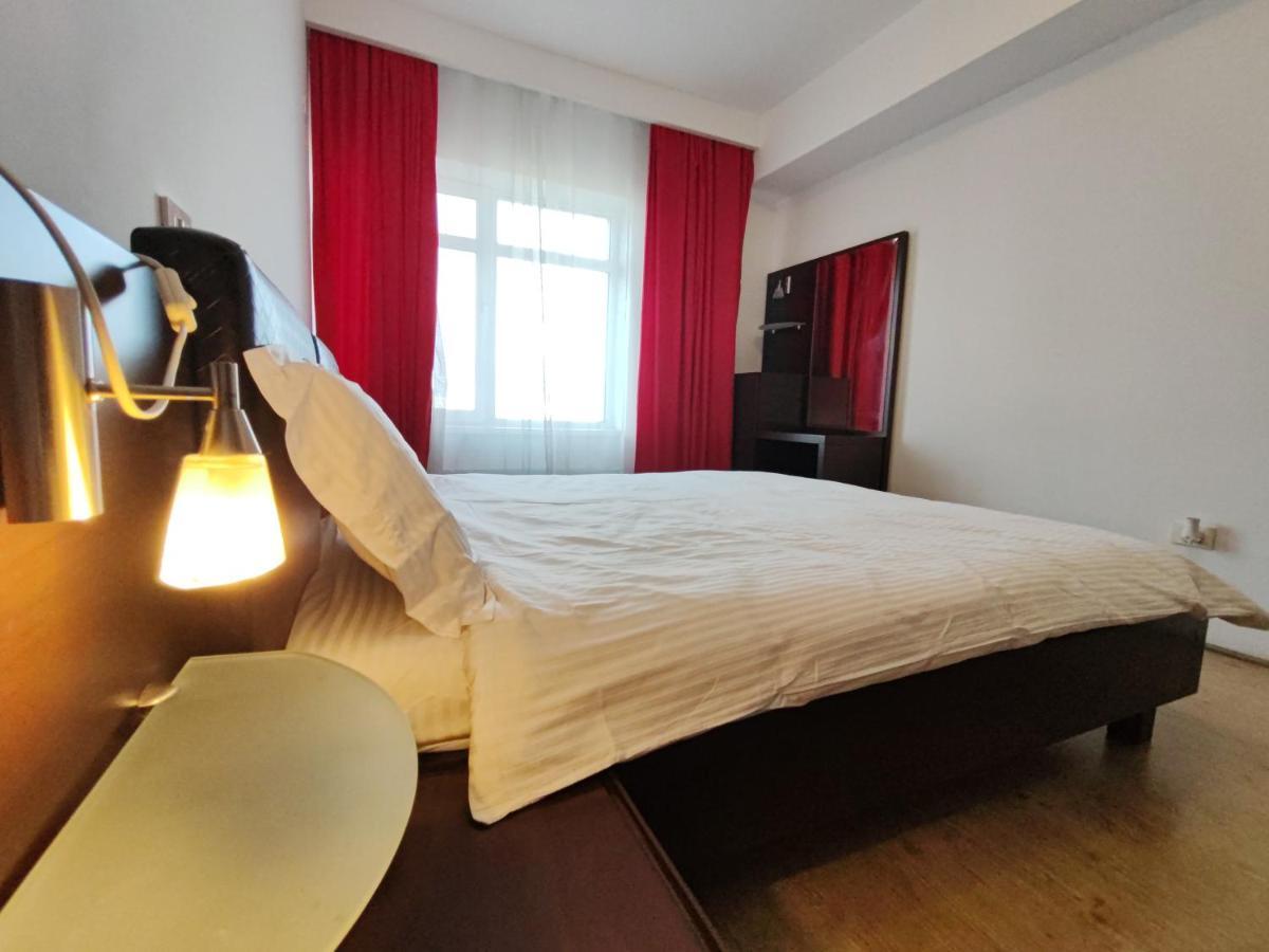 Unirii Sky Central Suite Bucharest Exterior photo